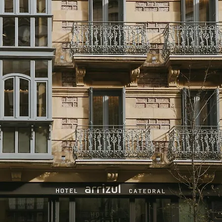 Hotel Arrizul Catedral 3 Sup-2